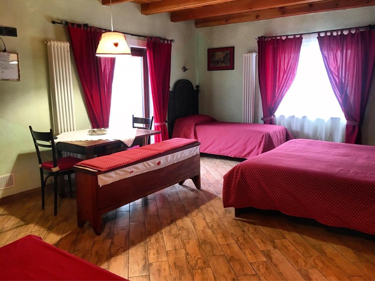Agriturismo B&B Chevres A Cheval Charvensod ภายนอก รูปภาพ